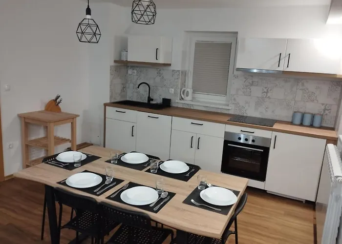 Daire Apartma Arnej *